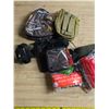 Image 3 : Firearm pouches and belt