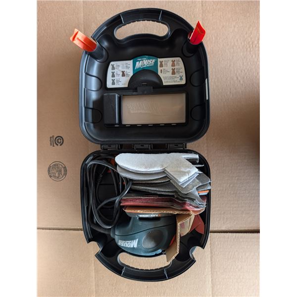 Black And Decker Mouse Sander w/ Sanding paper and Case (Not Tested)