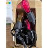 Image 2 : 2 boxes of in style out door lights