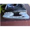Image 4 : Pair of Bauer Supreme Size 9 D Hockey Skates