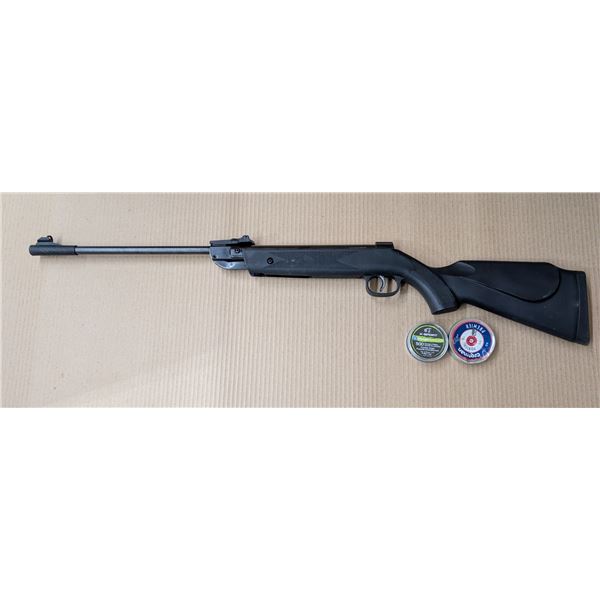 NothernAer Break Barrel.22 Caliber Air Rifle Works w/ Spare Pellets
