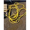 Image 1 : Yellow hose