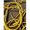 Image 2 : Yellow hose