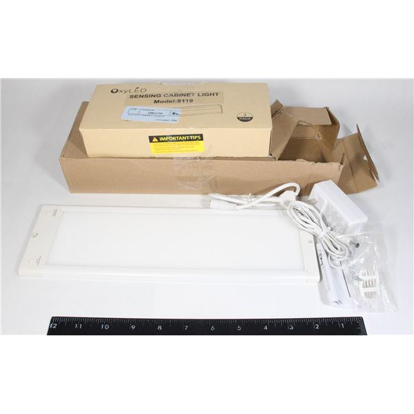 LOT OF CABINET LIGHTS, ONE NEED REPAIR