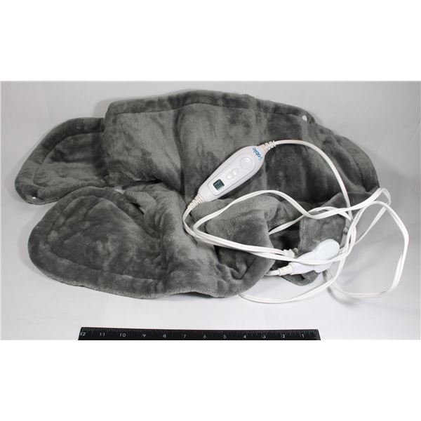 HEATING PAD, NOT HEATING UP, SOLD AS IS