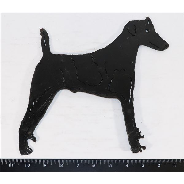 HAND CRAFTED METAL DOG DECORATION
