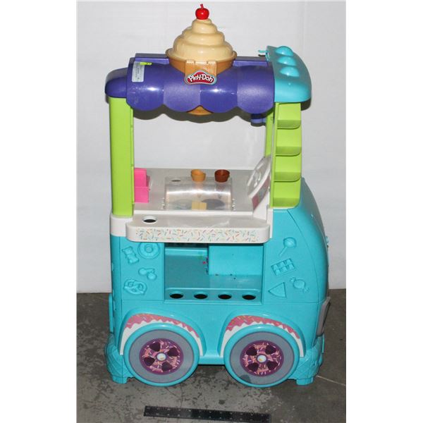 PLAY-DOH ICE CREAM STAND