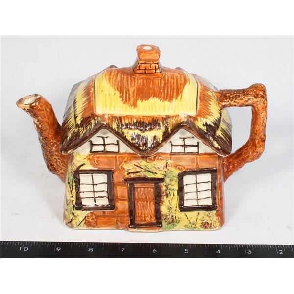 VINTAGE TEAPOT