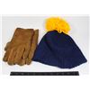 Image 1 : GLOVES AND TOQUE