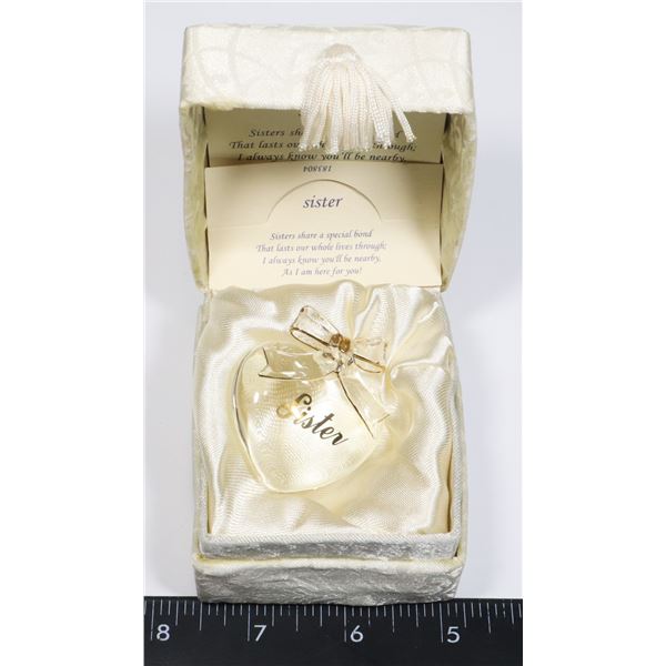 COLLECTABLE MESSENGERS SISTERS SENTIMENTS HEART