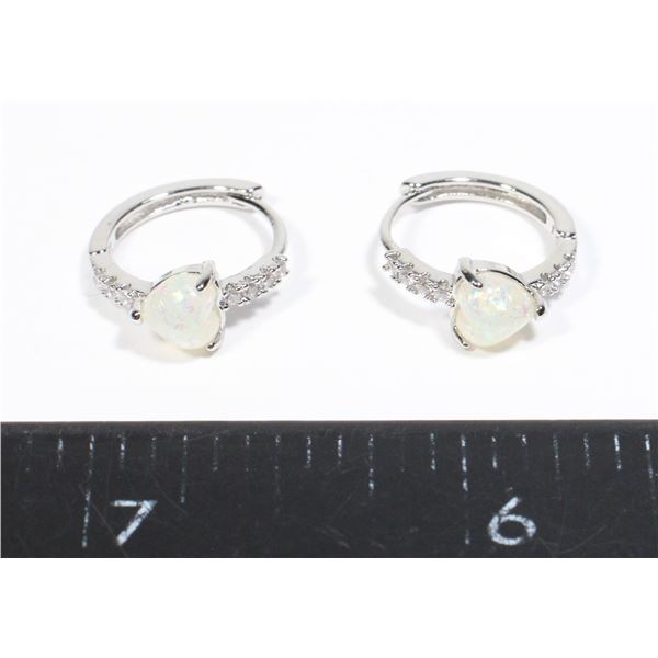 NEW SILVER TONE DAINTY RHINESTONE HOOP EARRINGS