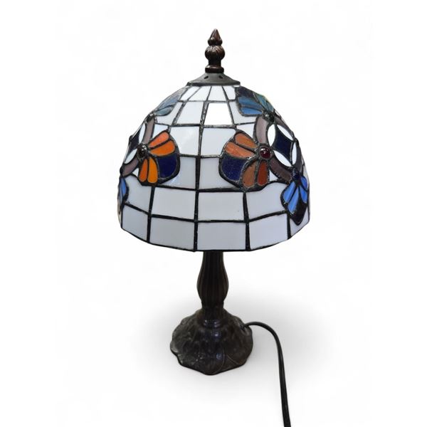 Tiffany Style Stained Glass Lamp with Lily Pads on the Base (14" Tall X 8" Diameter Shade)