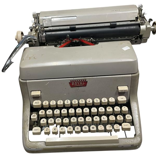 Vintage Royal Manual Typewriter with Dust Cover