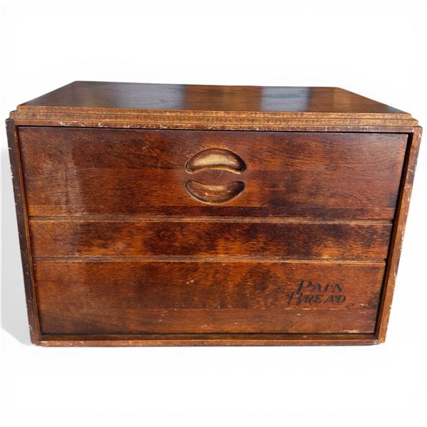 1960s Wood Bread Box (11" x 17" x 12" tall)