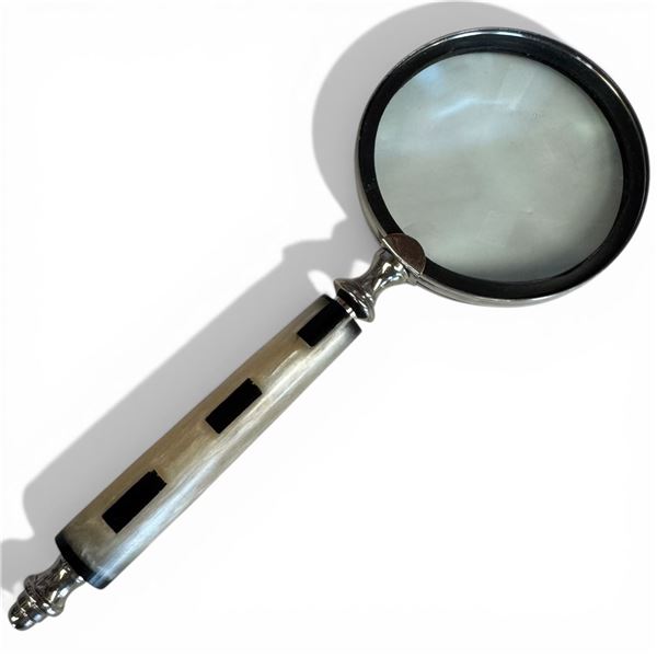 Vintage Magnifying Glass with White & Black Acrylic Handle (4" Lens)