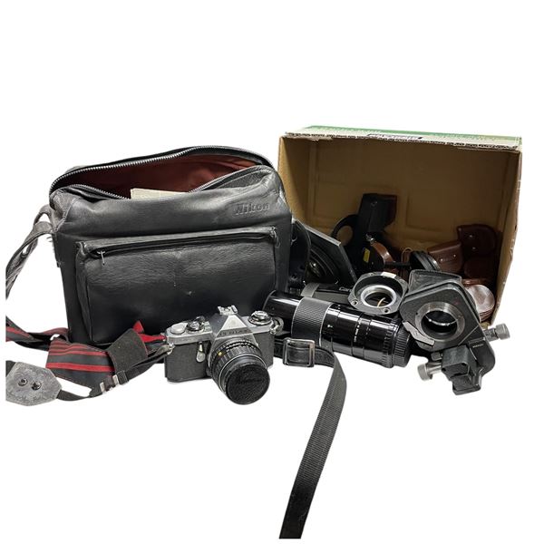 Vintage Camera and Accessories Lot