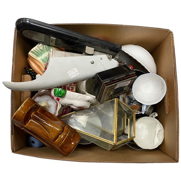 Box Lot of Assorted Decorative Collectables