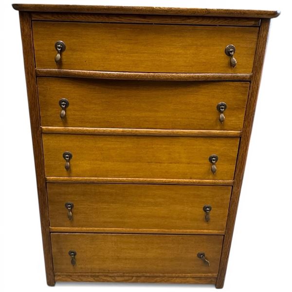 Mid Century Oak Chest of Drawers 30x17x39"