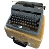 Image 1 : Vintage Royal Typewriter