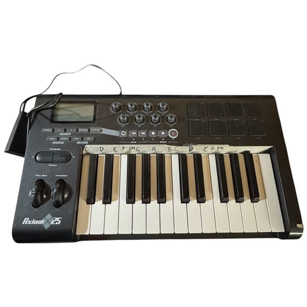 M-Audio Axiom 25 USB MIDI Keyboard Controller 2nd Generation