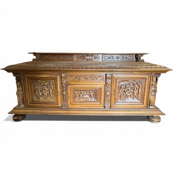 Renaissance Style Sideboard Crafted from Oak & with Detailed Hand-Carved Figures & Scenes 100x24x43"