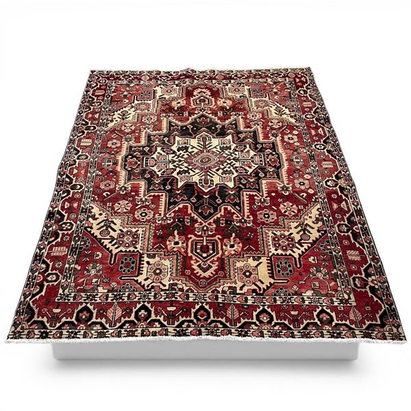 Hand Knotted 100% Wool Persian Carpet from Iran * Bakhtiyar (6'1" x 5'3" / 277 cm x 160 cm)