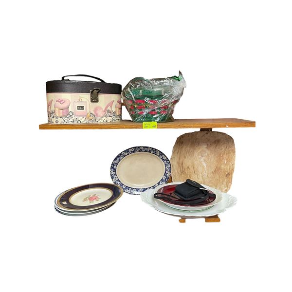 2 Shelves of China & Kitchen Ware