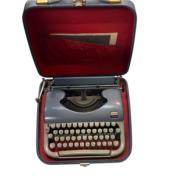 Vintage Beaufort Script Portable Typewriter in Original Case