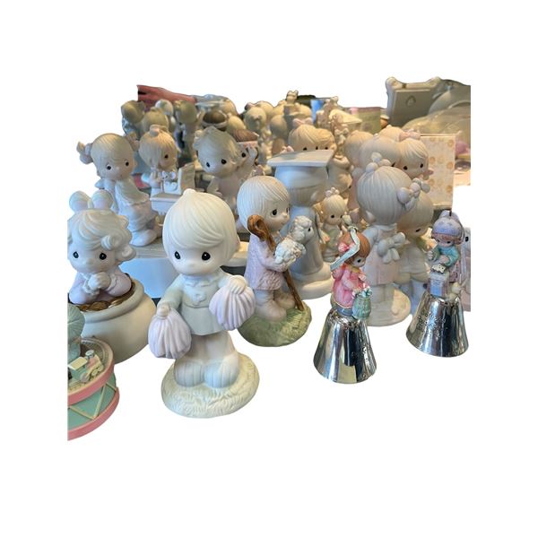 Group of Precious Moments Collectible