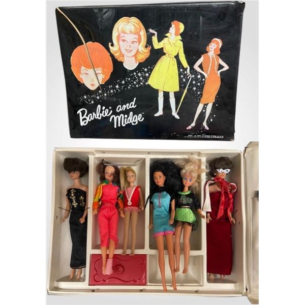 2-pcs 1960s Straight Leg Bubble Cut Barbies, 4-pcs Extra Dolls & Midge Doll Case