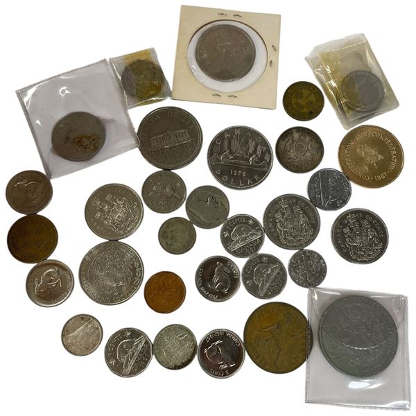 Bag of Assorted World Coins and Tokens * Majority are Canadian (Total weight: 178 gram)