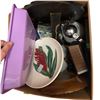Image 2 : Box of Decorative Collectables and Vintage Items
