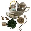 Image 2 : Mixed Decorative Items: Porcelain, Kettle, Plates and More