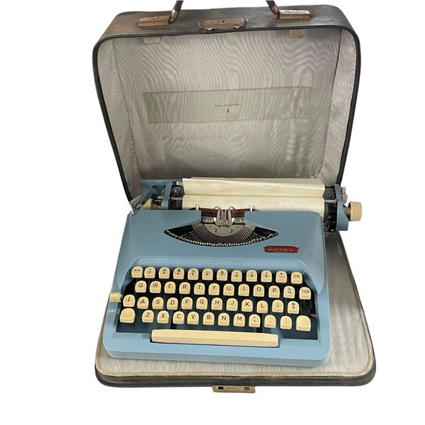 Vintage Royal Typewriter