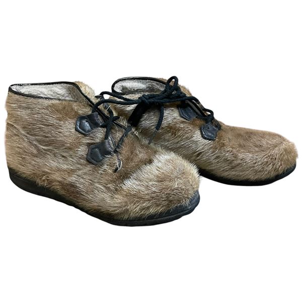 Pair of Vintage Blondo Seal Skin Shoes Size 7