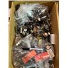 Image 3 : 3 boxes of assorted loose sorted and unsorted vintage vacuum tubes