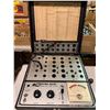 Image 2 : Vintage Dyna-Quik Model 500 Dynamic Mutual Conductance Tube Tester Shop Equipment B&K