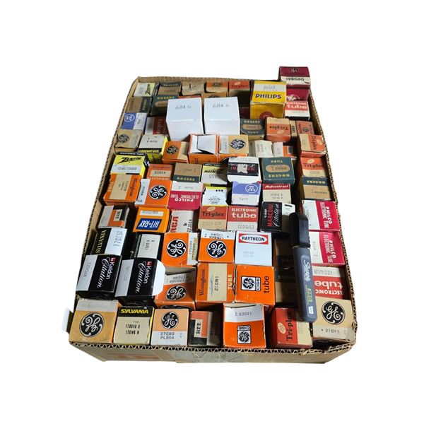 Assorted Vintage Vacuum Tubes Rogers / Sylvania / RCA / Westinghouse / General Electric