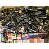 Image 3 : Large Vintage Vacuum Tubes Collection RCA General Electric Sylvania Westinghouse Marconi Admiral etc