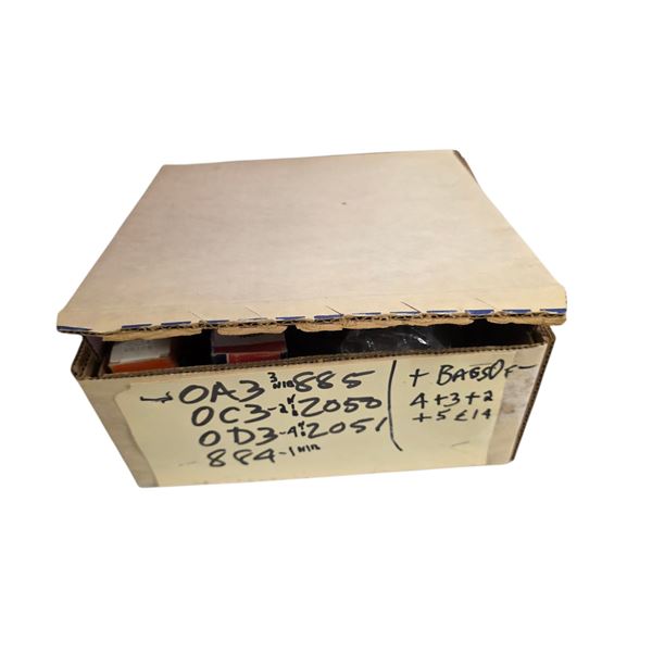 Box of Vintage Loose and NIB Vacuum Tubes: Sylvania, Marconi, CGE etc - Models: OA3, 885, OC3 and mo