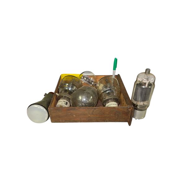 Assorted vintage vacuum tubes
