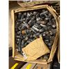 Image 4 : Large group of assorted vintage loose vacuum tubes