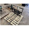 Image 1 : (10714833) 2022 Toro Model 22586 Dingo Pallet Forks - Unused
