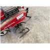 Image 16 : (10708401) 2023 Honda FC600K2A2 Mid-Tine Tiller (Runs See Video)