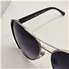 Image 5 : Tory Burch Aviator Black Sunglasses