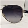 Image 7 : Tory Burch Aviator Black Sunglasses