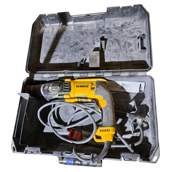 DeWalt SDS Max Rotary Hammer Drill in Case