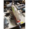 Image 2 : Bosch Sliding Compound Miter Saw with Base
