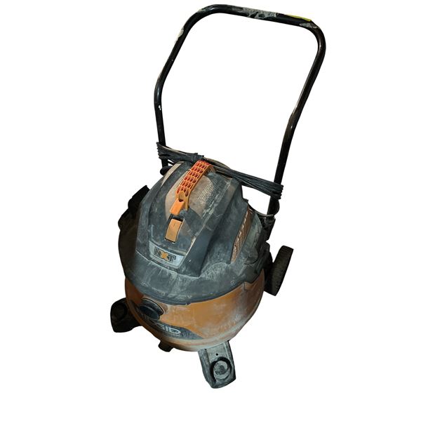 NXT Wet/Dry Shop Vacuum w/ Hose & Attachments