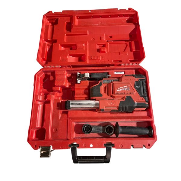 Milwaukee Rotary Hammer Kit w/ Case